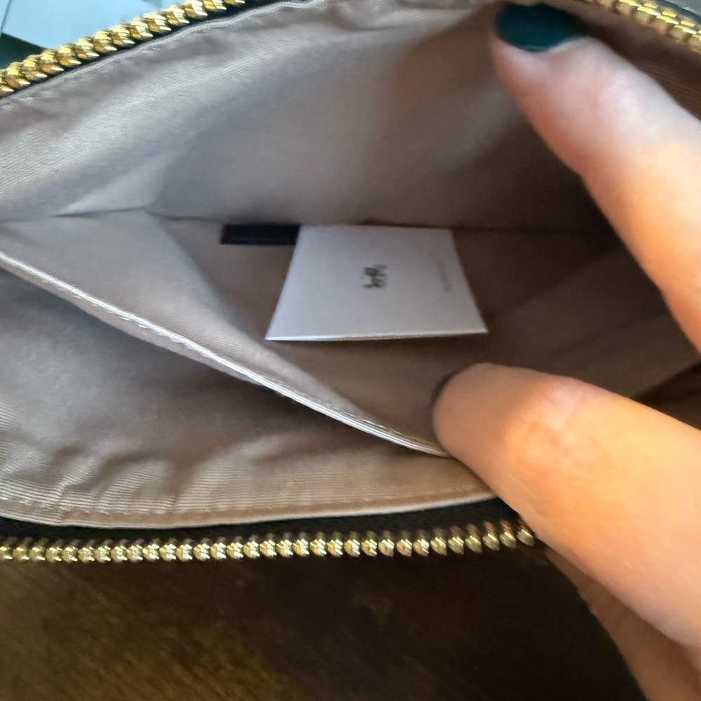 Coach Black and White Crossbody Bag - Picture 8 of 8
